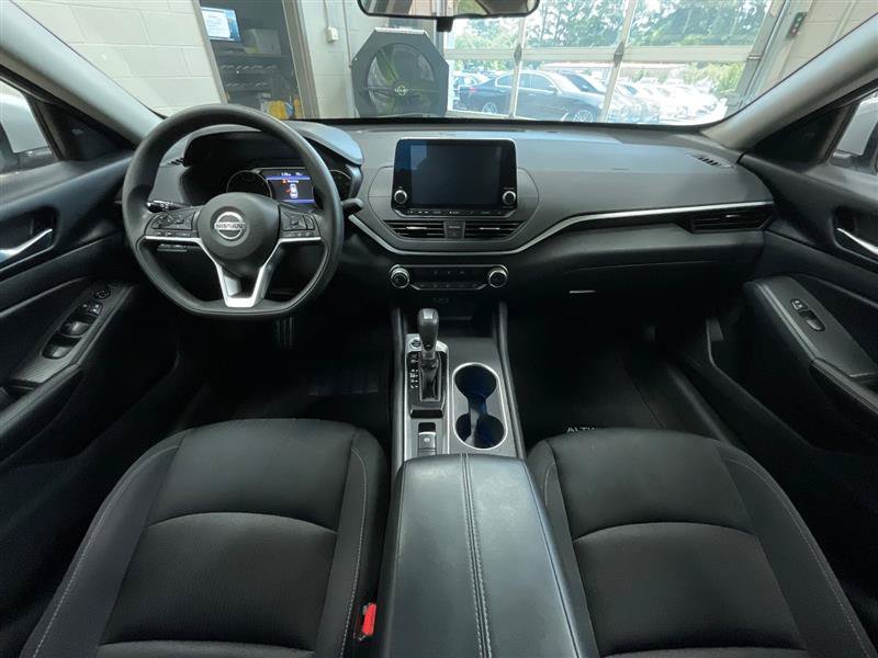 Used 2022 Nissan Altima 2.5 SV AWD/4WD image 21