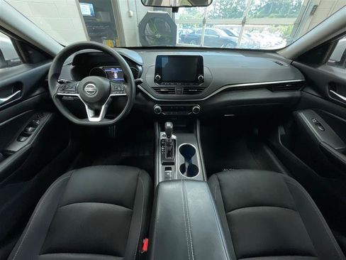 Used 2022 Nissan Altima 2.5 SV AWD/4WD image 21