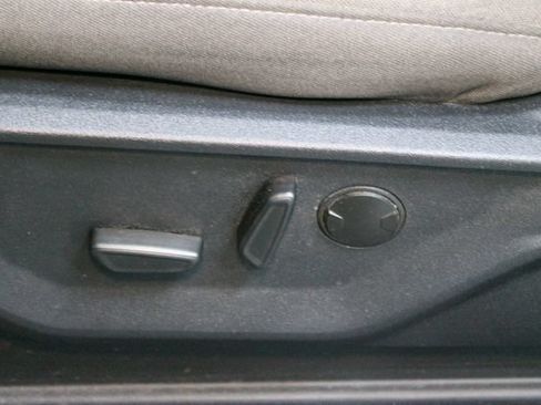 Used 2022 Ford F150 XLT w/ Equipment Group 302A High AWD/4WD image 16