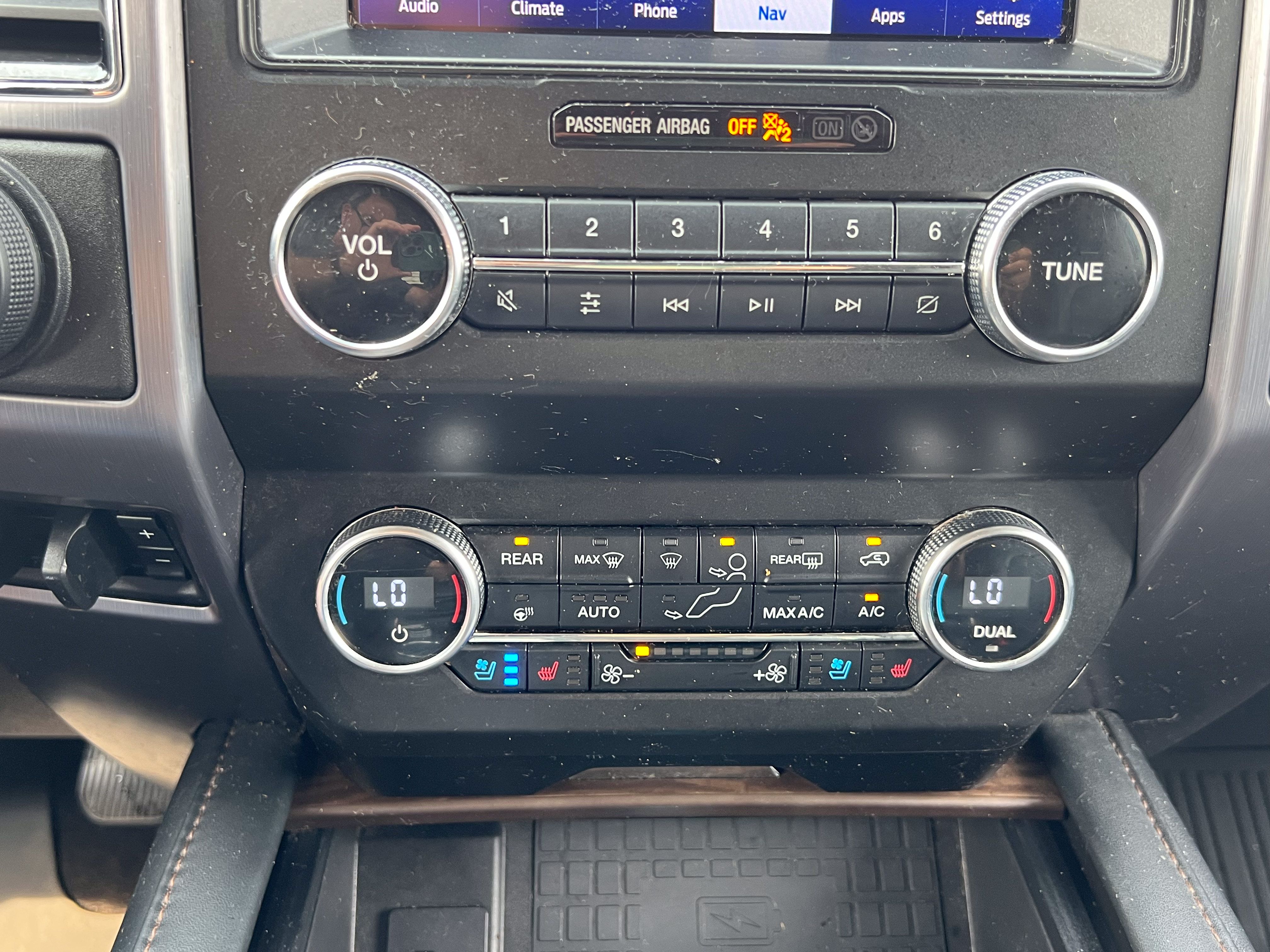 Used 2020 Ford Expedition Platinum AWD/4WD image 21