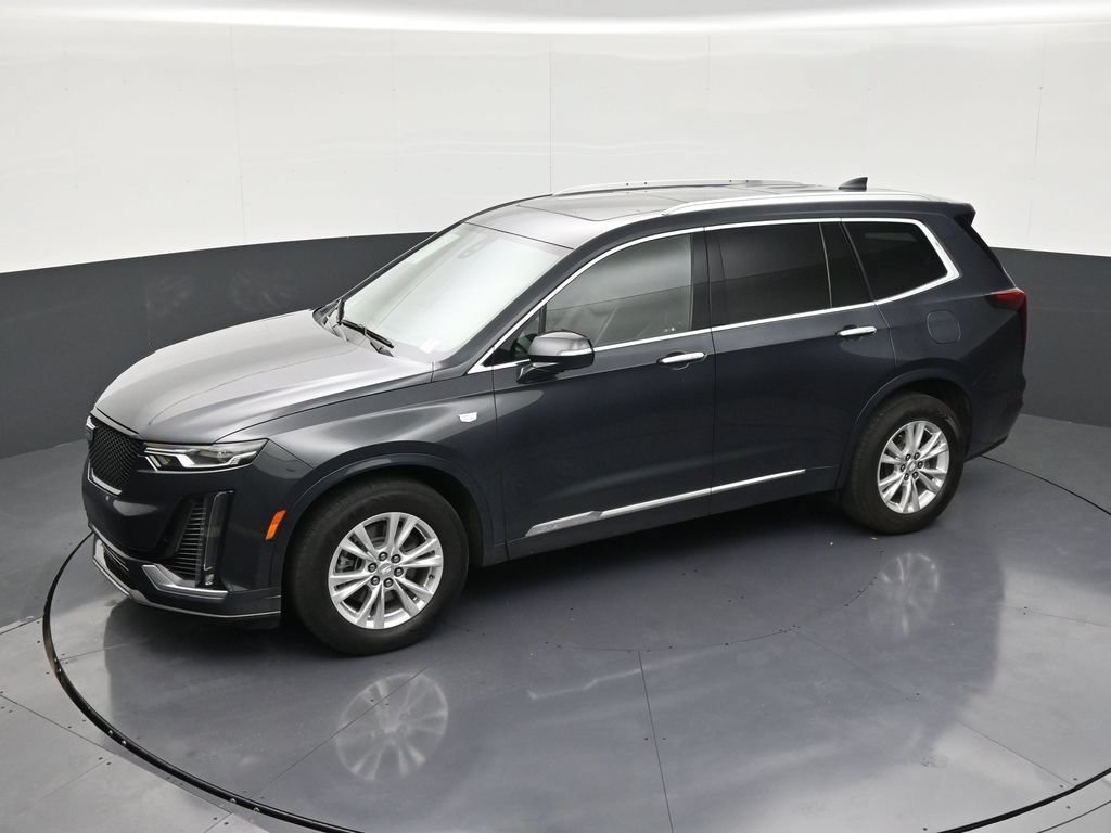 Certified 2022 Cadillac XT6 Luxury FWD image 14