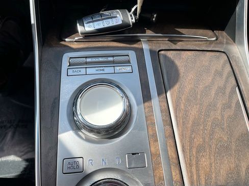 Used 2023 Genesis GV80 2.5T w/ Prestige Package image 17