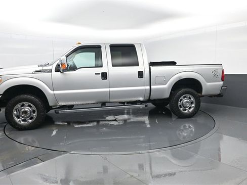 Used 2014 Ford F250 XLT w/ XLT Premium Package image 5