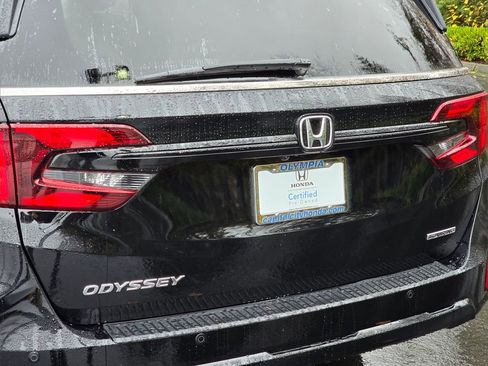 Certified 2026 Honda Odyssey Touring image 30
