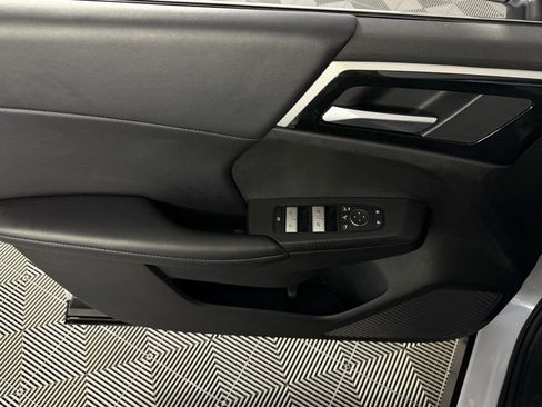 Used 2024 Mitsubishi Outlander Ralliart image 26