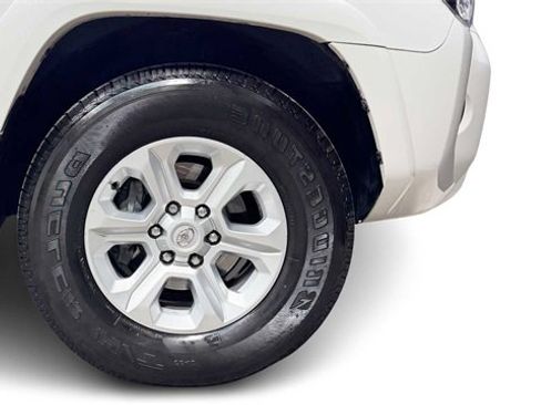 Used 2022 Toyota 4Runner SR5 image 8