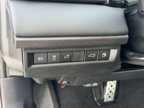 New 2026 Toyota Camry XSE FWD image 17