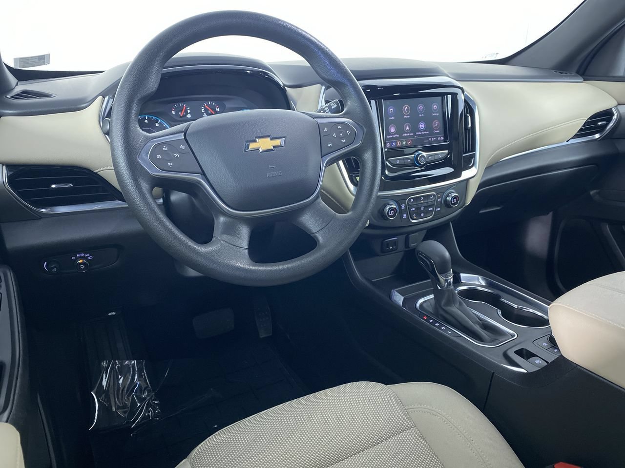 Certified 2023 Chevrolet Traverse LS w/ Safety Package AWD/4WD image 2