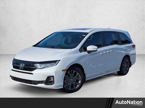 New 2026 Honda Odyssey Touring image 1