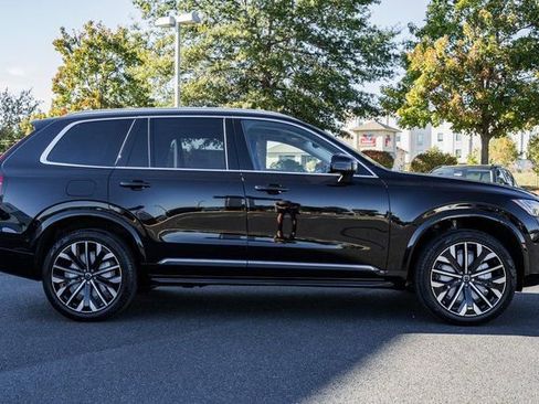 New 2026 Volvo XC90 B6 Plus w/ Protection Package Premier image 3