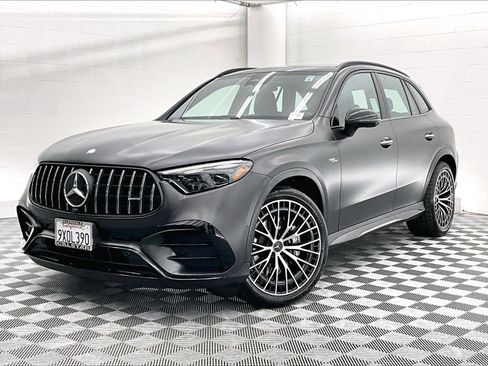Used 2026 Mercedes-Benz GLC 43 AMG 4MATIC image 13
