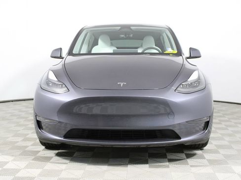 Used 2023 Tesla Model Y Performance image 29
