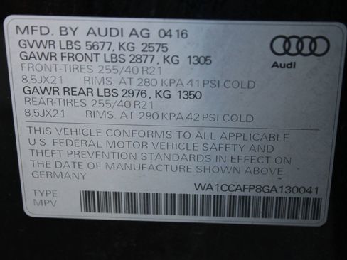 Used 2016 Audi SQ5 Premium Plus w/ Technology Package image 26