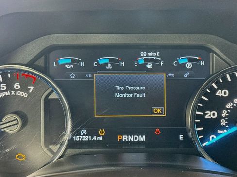 Used 2017 Ford F150 King Ranch w/ Equipment Group 601A Luxury AWD/4WD image 16