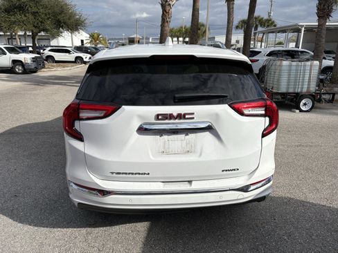 Used 2023 GMC Terrain Denali image 6
