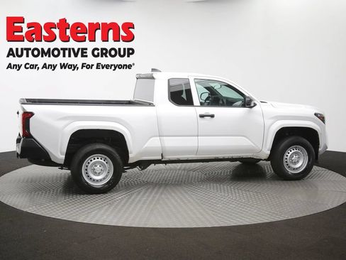 Used 2024 Toyota Tacoma SR RWD image 41