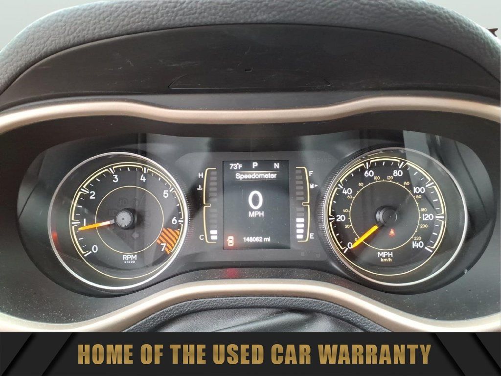 Used 2015 Jeep Cherokee Latitude w/ Cold Weather Group FWD image 19