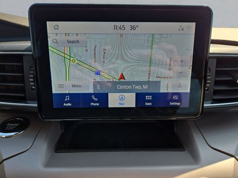 Used 2023 Ford Explorer XLT w/ Equipment Group 202A image 18