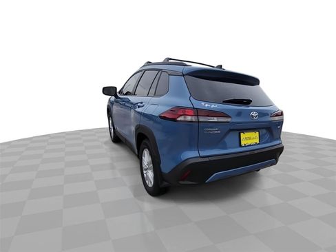 Used 2026 Toyota Corolla Cross LE w/ Moonroof Package FWD image 7