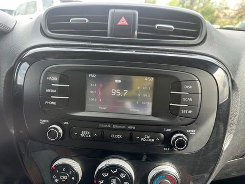 Used 2016 Kia Soul + w/ Soulful Package FWD image 13