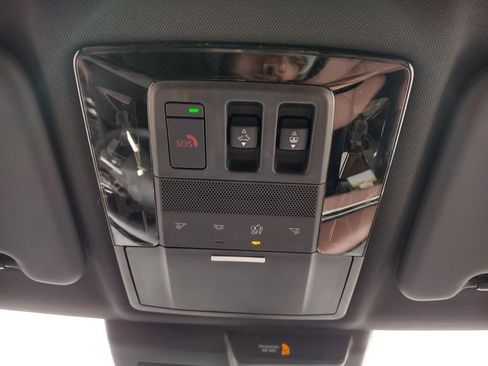 New 2026 Mitsubishi Outlander SEL image 25