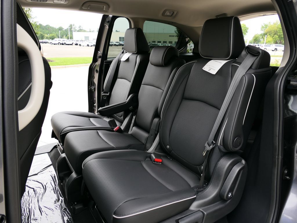 New 2026 Honda Odyssey Elite image 32