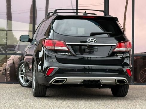 Used 2018 Hyundai Santa Fe Limited FWD image 8