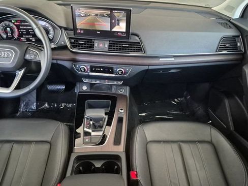 Used 2023 Audi Q5 Premium Plus w/ Premium Plus Package AWD/4WD image 19