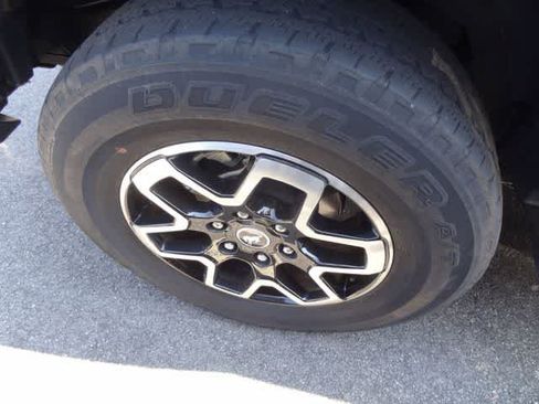 Used 2022 Ford Bronco Outer Banks AWD/4WD image 12