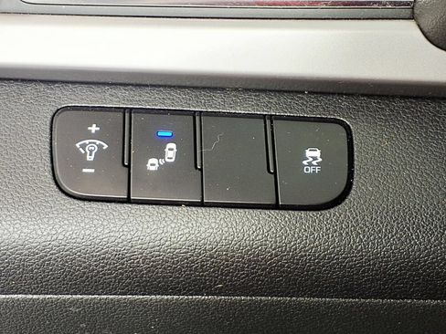 Used 2018 Hyundai Elantra SEL FWD image 15