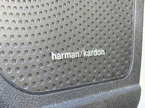 Used 2019 Kia Niro EX Premium image 12