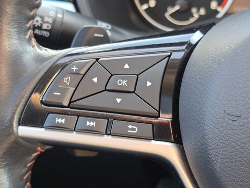 Used 2023 Nissan Altima 2.5 SR w/ SR Premium Package image 14