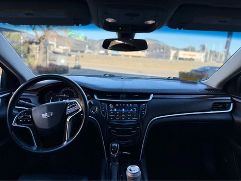 Used 2017 Cadillac XTS Luxury image 7