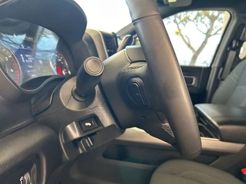 Used 2025 RAM 3500 Big Horn image 41