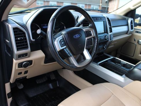 Used 2020 Ford F250 Lariat w/ Lariat Ultimate Package image 50