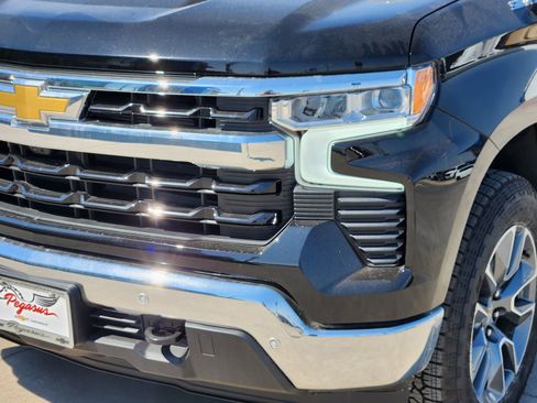 New 2026 Chevrolet Silverado 1500 LT w/ Texas Edition Plus RWD image 9