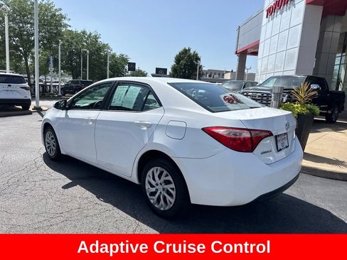 Used 2018 Toyota Corolla LE FWD image 5