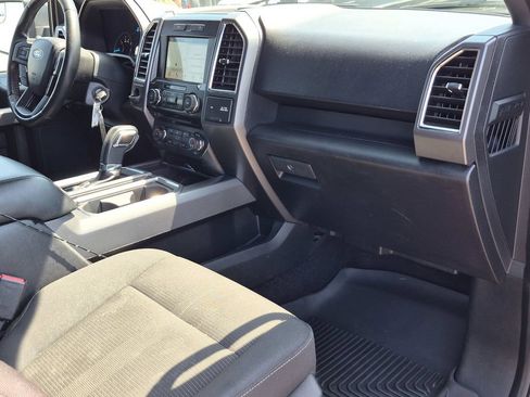 Used 2017 Ford F150 XLT w/ Equipment Group 302A Luxury RWD image 11