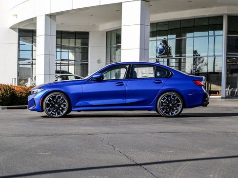 New 2026 BMW 330i xDrive Sedan w/ M Sport Package image 2