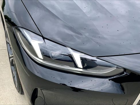 Certified 2026 BMW 430i Coupe w/ Parking Assistance Package image 26