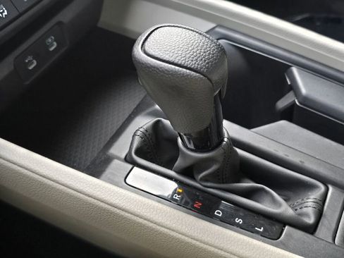 Certified 2023 Honda Accord EX image 29