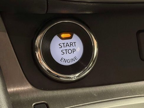 Used 2019 Nissan Murano SV AWD/4WD image 42