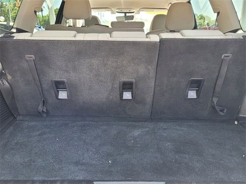 Used 2020 Subaru Ascent Premium w/ Convenience Package image 13