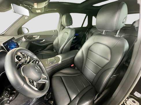Certified 2022 Mercedes-Benz GLC 300 4MATIC image 27