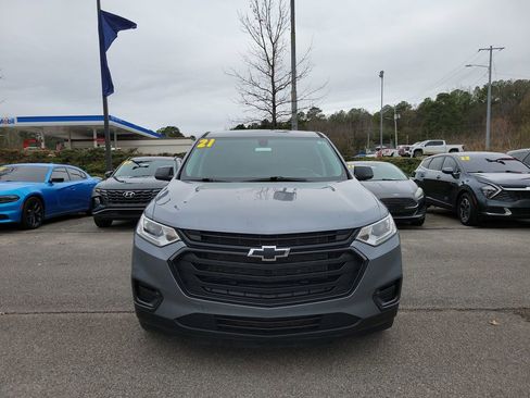 Used 2021 Chevrolet Traverse LS w/ LPO, Blackout Package image 8