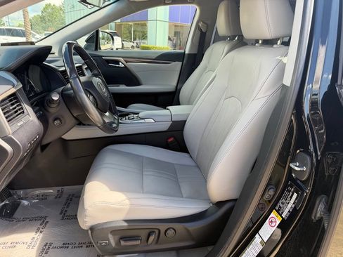 Used 2019 Lexus RX 450h AWD image 10