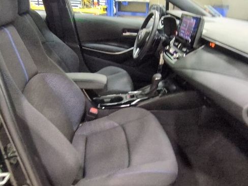 Used 2022 Toyota Corolla SE w/ Carpet Mat Package (TMS) image 8
