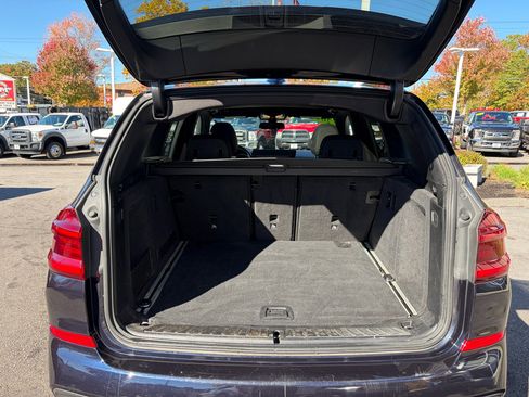 Used 2021 BMW X3 xDrive30i w/ M Sport Package image 38