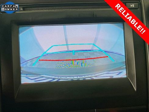 Used 2017 Toyota Camry SE image 13