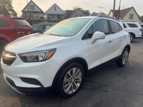 Used 2019 Buick Encore Preferred FWD image 3
